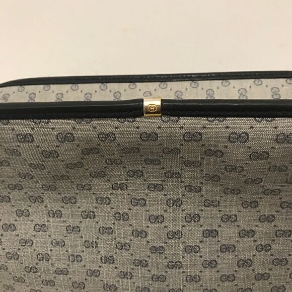 Gucci vintage navy micro Gg and black leather bag - Picture 13 of 16